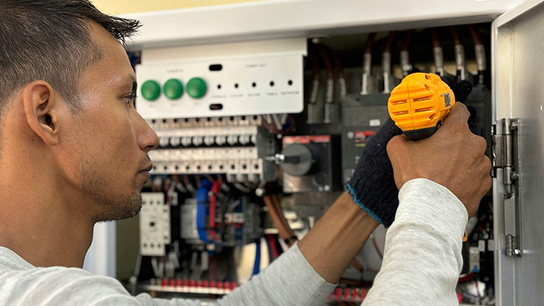 Electricals and Maintenance services